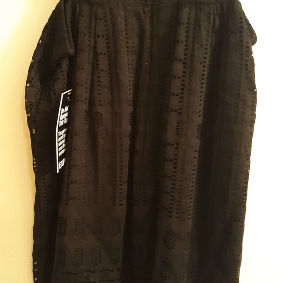 EXPRESS DRESS - Picture 2 of 10